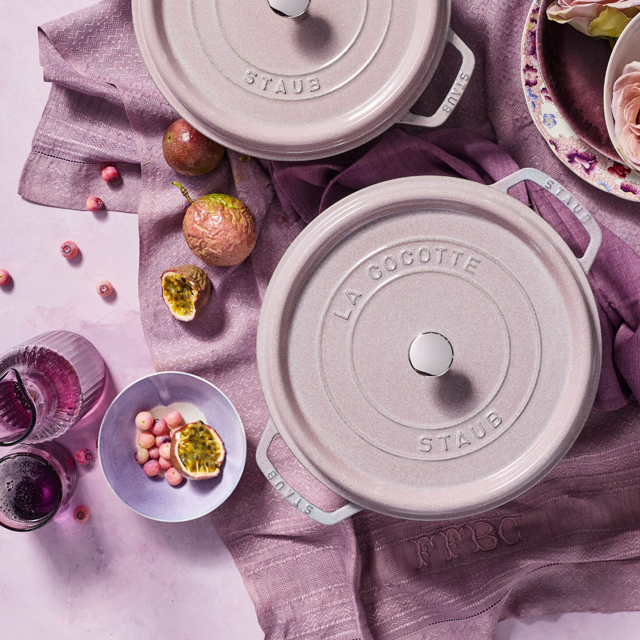 STAUB La Cocotte 22cm パープル Scroll to top