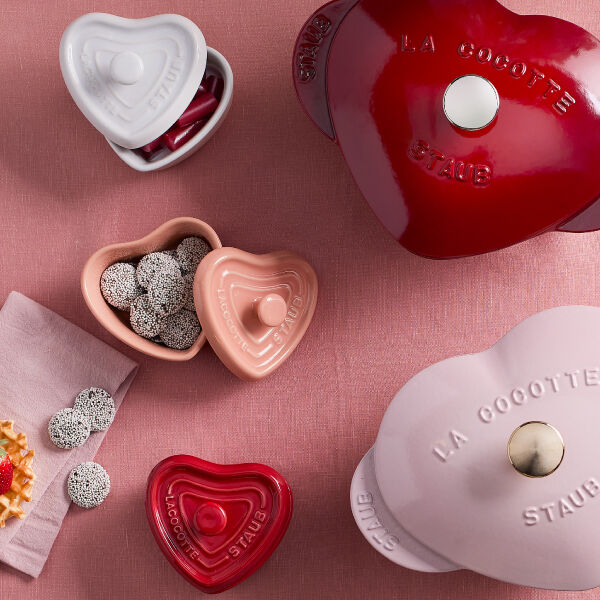 Ceramic 3-pc, Mini Heart Dutch Oven Set, Mixed Colors | STAUB