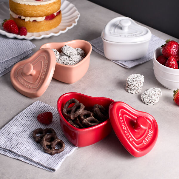 Ceramic 3-pc, Mini Heart Dutch Oven Set, Mixed Colors | STAUB