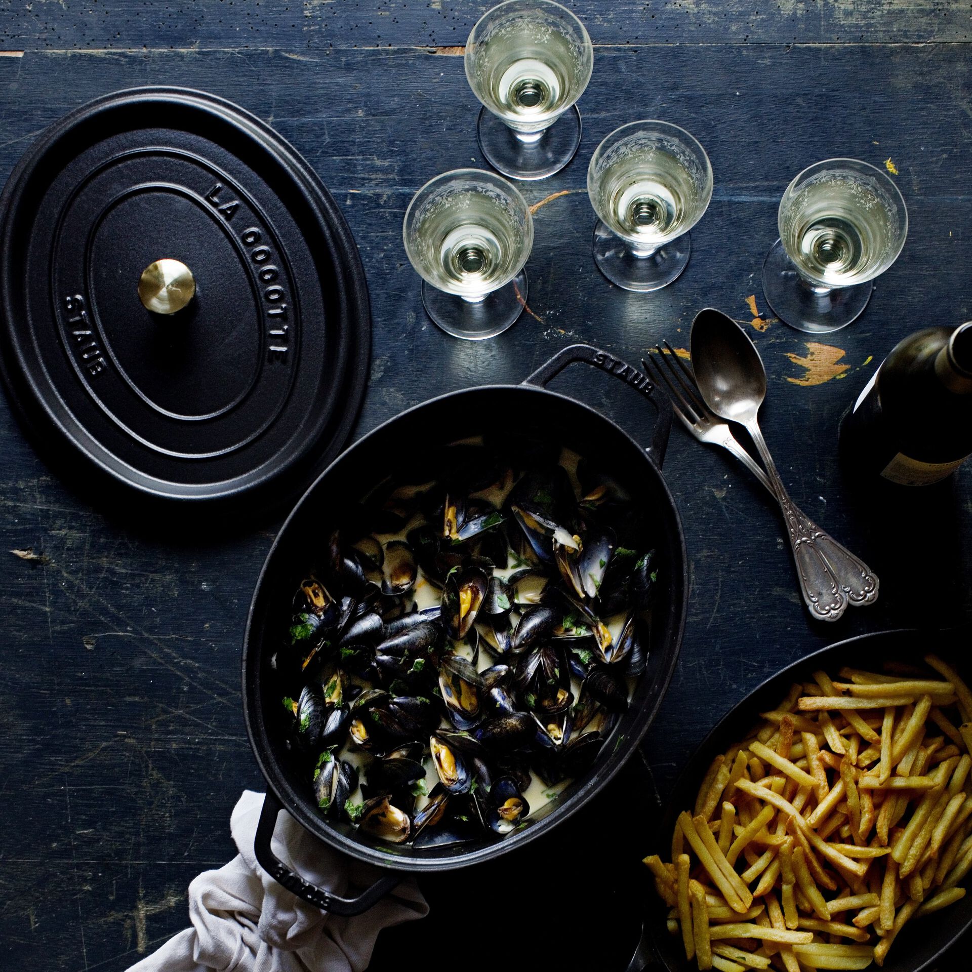 Staub mussels pot with moules frites.