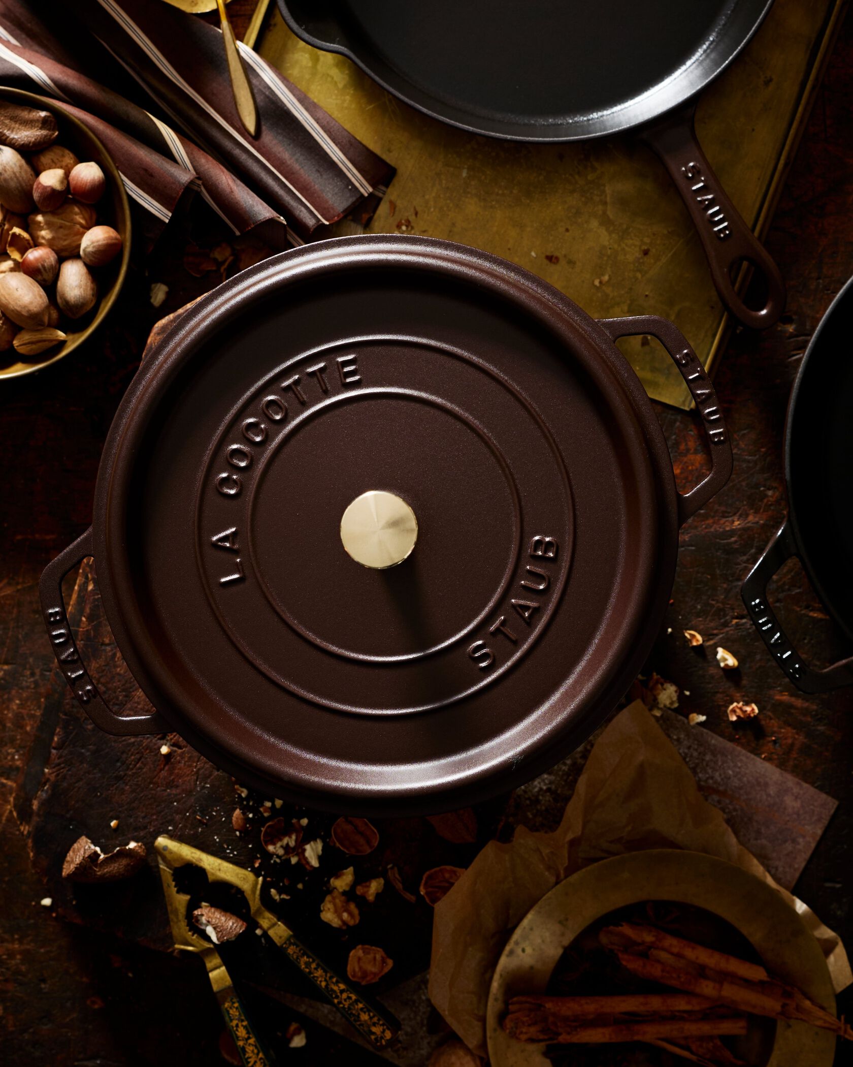 STAUB Official Site | French Cast Iron & Cookware