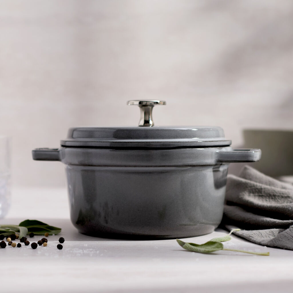 1.25 qt, Round, Dutch Oven, Graphite Grey,,large