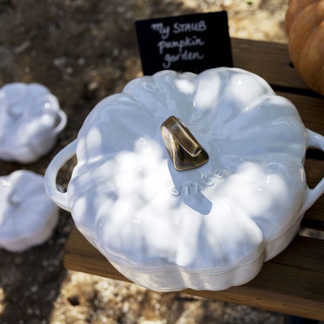 3.5 qt, Pumpkin, Dutch Oven With Brass Knob, Pure White,,large