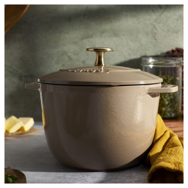 1.5 qt, Petite French Oven, Sesame,,large