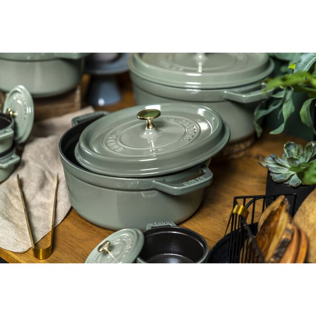 4 qt, Round, Dutch Oven, Eucalyptus - Factory Second,,large