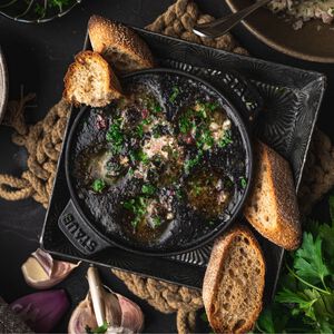 5.5-inch, Escargot Dish with six holes, Matte Black