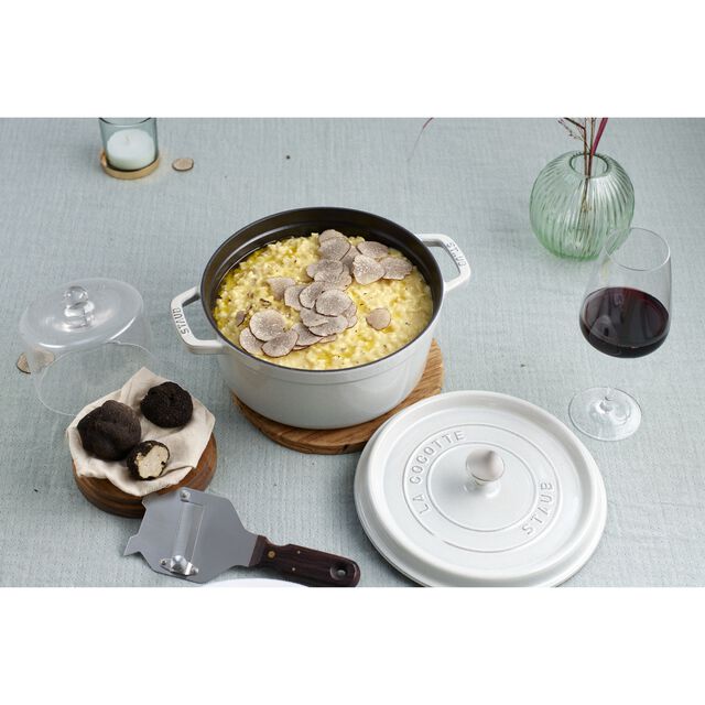 4 qt, Round, Dutch Oven, White Truffle - Factory Second,,large