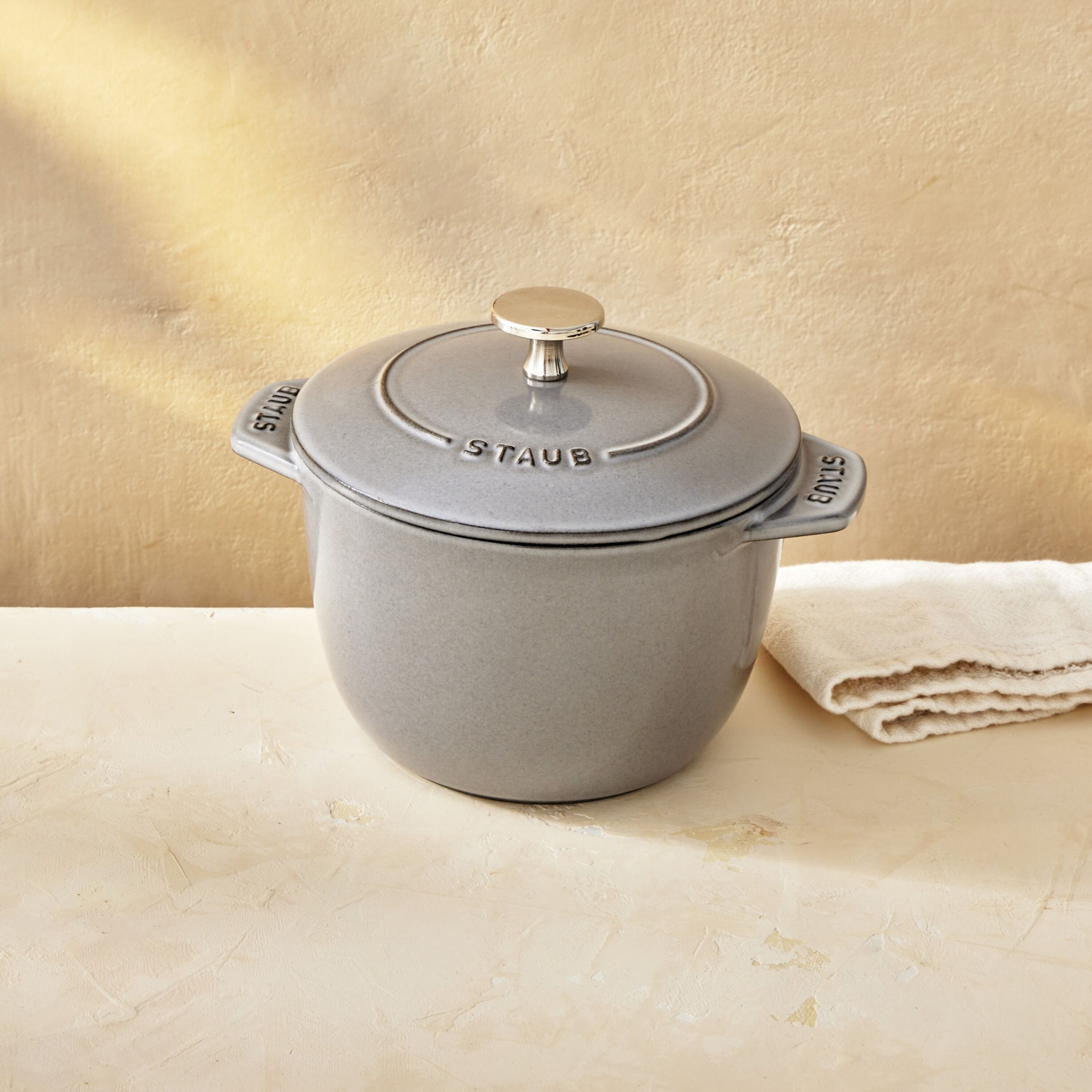 Buy Cast Iron 1.5 qt, Petite French Oven, Graphite Grey | STAUB