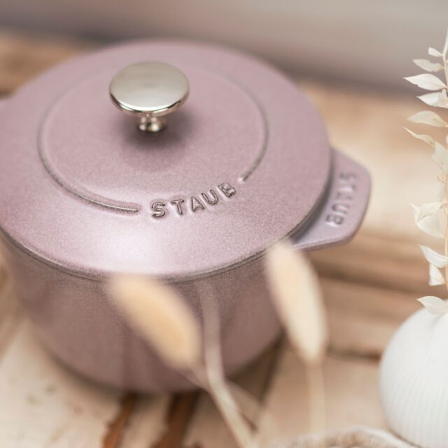 1.5 qt, Petite French Oven, Lilac,,large