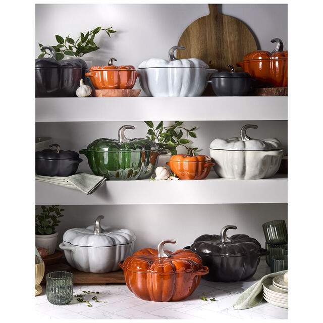 0.5 qt, Pumpkin, Petite Dutch Oven, Burnt Orange,,large