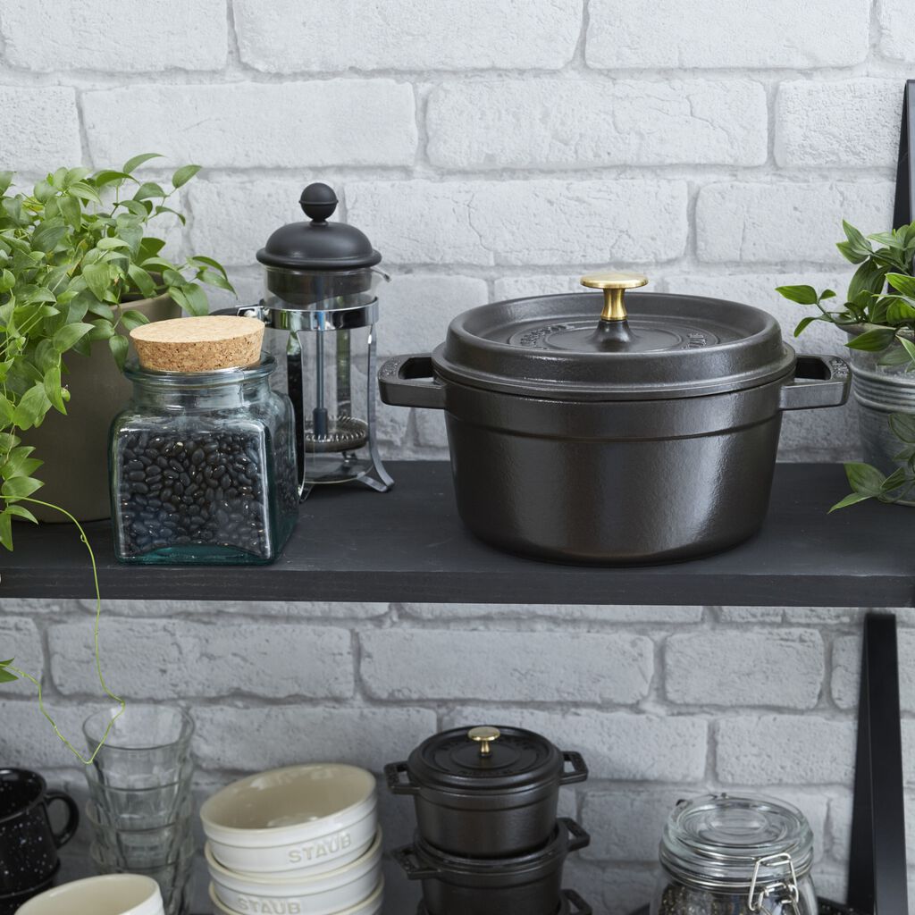 4 qt, Round, Dutch Oven, Matte Black,,large