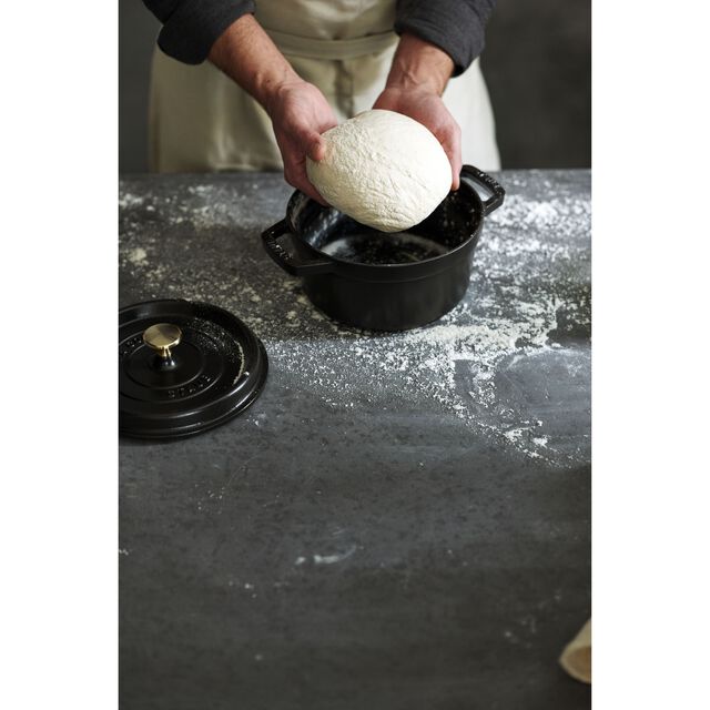 2.75 qt, Round, Dutch Oven, Matte Black,,large
