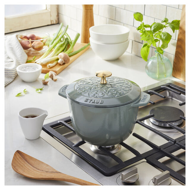 1.75 qt, Petite French Oven, Eucalyptus,,large