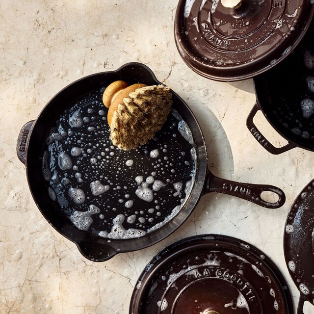 11-inch, Traditional Deep Skillet, Matte Espresso,,large