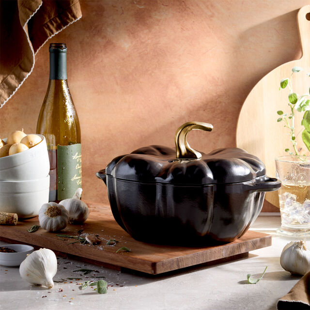 3.5 qt, Pumpkin, Dutch Oven With Brass Knob, Matte Black,,large